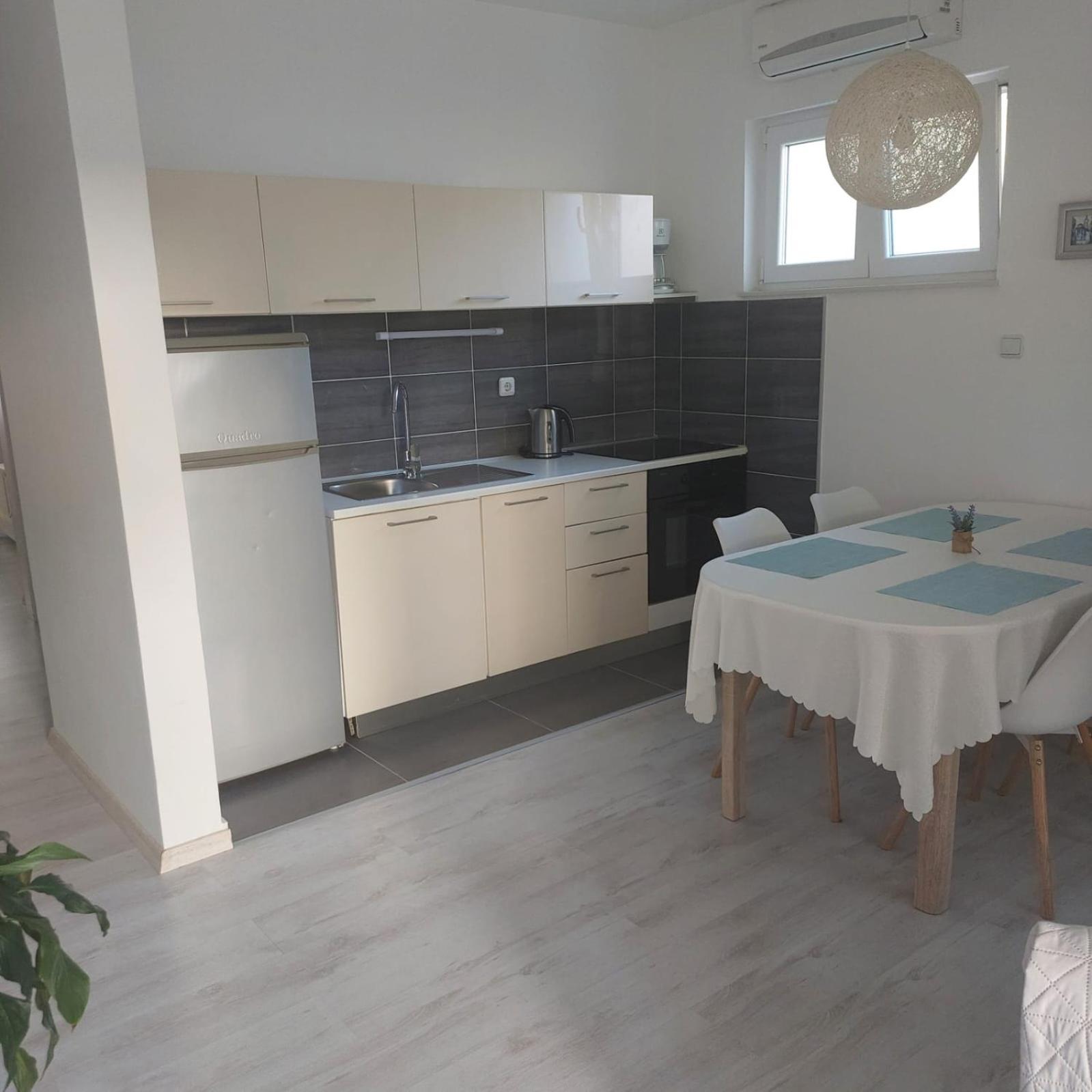 Martina Sun Apartment Zadar Exterior photo